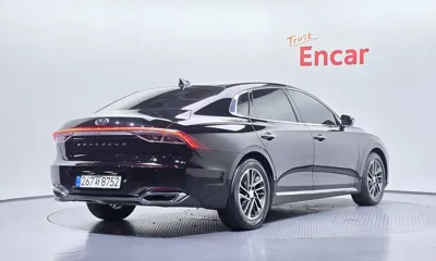 Hyundai Grandeur 2022, 62680 км, за 16082.45 USD