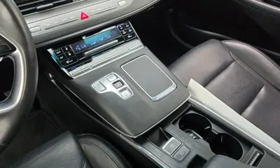 Hyundai Grandeur 2022, 62680 км, за 16082.45 USD - фото 9