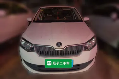 Skoda Fabia 2015, 74200 км, за 4369 USD