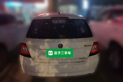Skoda Fabia 2015, 74200 км, за 4369 USD