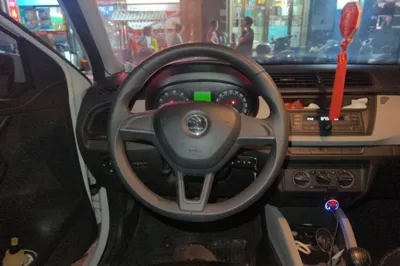 Skoda Fabia 2015, 74200 км, за 4369 USD - фото 7