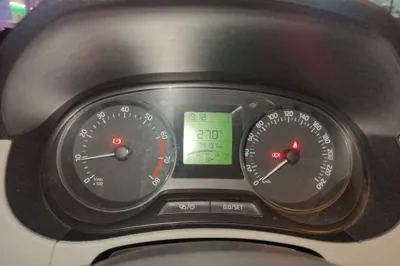 Skoda Fabia 2015, 74200 км, за 4369 USD - фото 8