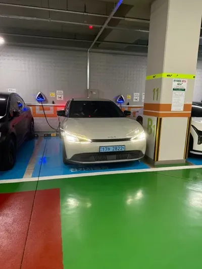 Kia EV6 2024, 71317 км, за 11532.2 USD
