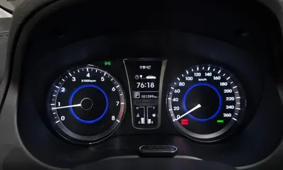 Hyundai Grandeur 2011, 101399 км, за 3304.63 USD - фото 8