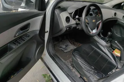 Chevrolet Cruze 2013, 122000 км, за 2457 USD - фото 16