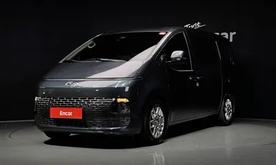 Hyundai Staria · 2022 год