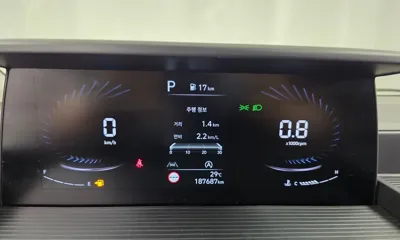 Hyundai Staria 2022, 187687 км, за 11230.84 USD - фото 8