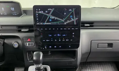 Hyundai Staria 2022, 187687 км, за 11230.84 USD - фото 13