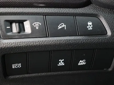 Hyundai Maxcruz 2015, 179595 км, за 5562.91 USD - фото 12