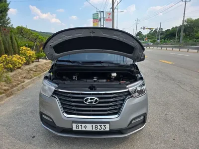Hyundai Starex 2019, 70095 км, за 8861.76 USD - фото 6