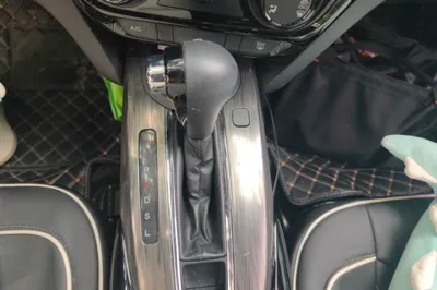 Honda XR-V 2015, 152900 км, за 8180 USD - фото 11