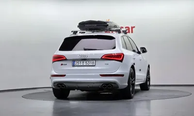 Audi SQ5 2014, 180624 км, за 9953.17 USD