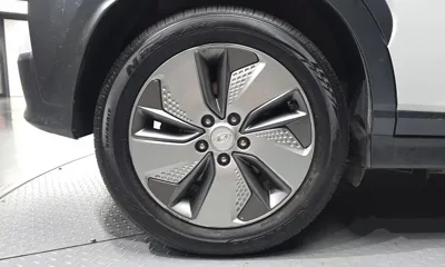 Hyundai Kona 2019, 115362 км, за 10994.02 USD