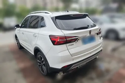 Roewe RX3 2018, 68400 км, за 4684 USD