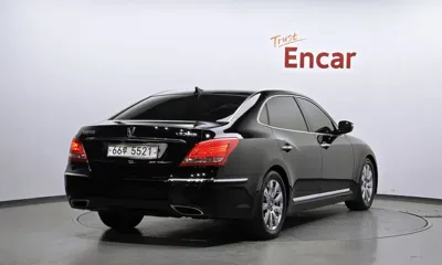 Hyundai Equus 2012, 181642 км, за 2569.61 USD
