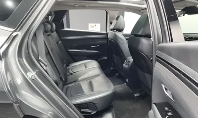 Hyundai Tucson 2022, 53985 км, за 15384.11 USD - фото 12