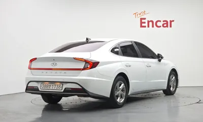 Hyundai Sonata 2020, 125036 км, за 9446.26 USD