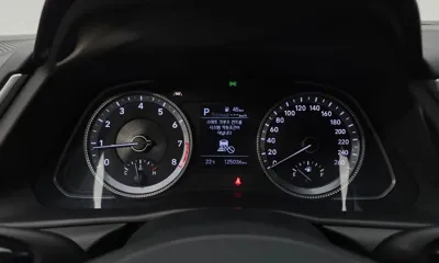 Hyundai Sonata 2020, 125036 км, за 9432.74 USD - фото 8