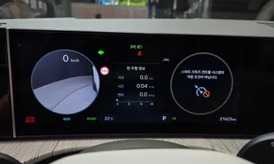 Hyundai Santafe 2024, 21623 км, за 24690.57 USD - фото 8