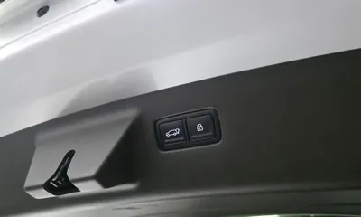 Hyundai Santafe 2024, 21623 км, за 24690.57 USD - фото 31