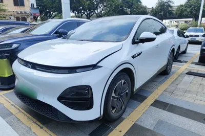 Xpeng G6 · 2024 год