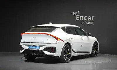 Kia EV6 2025, 3961 км, за 36351.81 USD