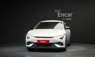 Kia EV6 2025, 3961 км, за 36351.81 USD