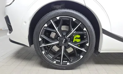 Kia EV6 2025, 3961 км, за 36351.81 USD