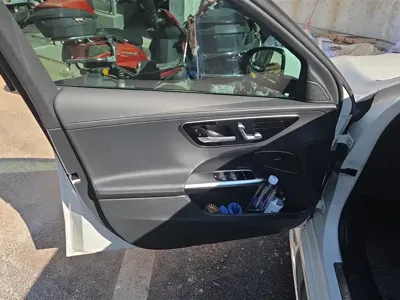 Mercedes-Benz C-Class 2024, 31800 км, за 25637.6 USD - фото 7