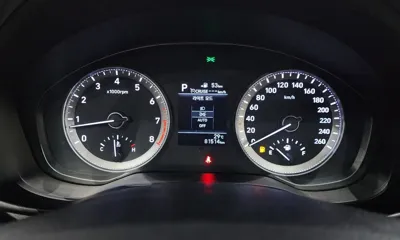 Hyundai Grandeur 2018, 81514 км, за 9311.71 USD - фото 8