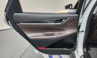 Hyundai Grandeur 2018, 81514 км, за 9311.71 USD - фото 24