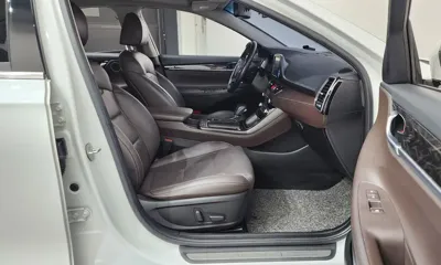 Hyundai Grandeur 2018, 81514 км, за 9311.71 USD - фото 25