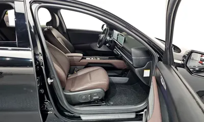 Hyundai Ioniq6 2023, 43889 км, за 21683.91 USD - фото 26
