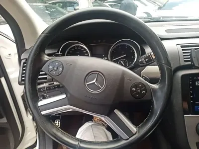 Mercedes-Benz R-Class 2015, 193400 км, за 8254.7 USD - фото 7