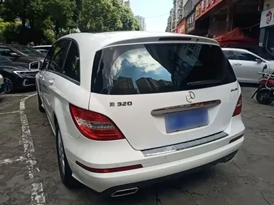 Mercedes-Benz R-Class 2015, 193400 км, за 8254.7 USD - фото 23