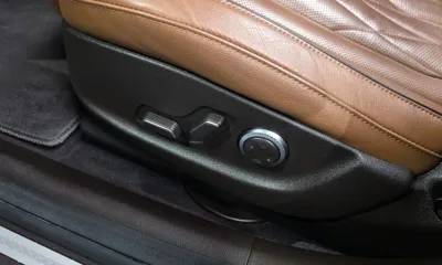 Genesis G80 2023, 55744 км, за 26726.23 USD - фото 31