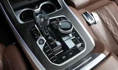 BMW X7 2021, 60518 км, за 49921.16 USD - фото 9
