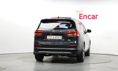 Kia Sorento 2015, 125892 км, за 8894.58 USD