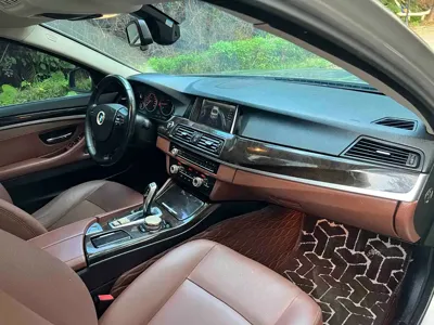 BMW 5 Series 2016, 130000 км, за 10284.51 USD - фото 9