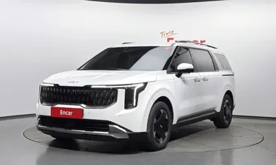 Kia Canival · 2025 год