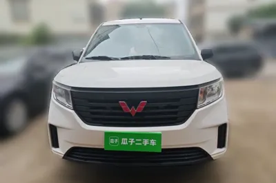 Wuling Hongguang Plus 2020, 20000 км, за 9726 USD