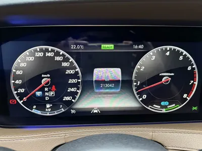 Mercedes-Benz S-Class 2020, 210000 км, за 50642.3 USD - фото 12