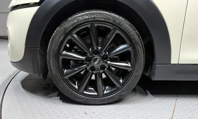 MINI Cooper 2021, 48464 км, за 12086.17 USD
