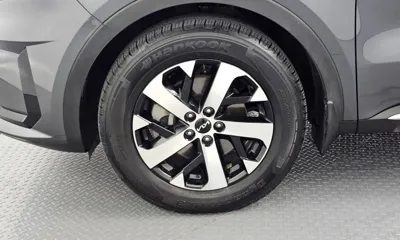 Kia Sorento 2023, 44570 км, за 18006.88 USD