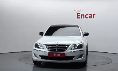 Hyundai Genesis 2009, 224868 км, за 4494.98 USD