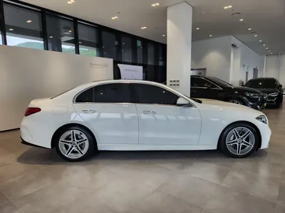 Mercedes-Benz C-Class 2025, 11156 км, за 32164.89 USD - фото 9
