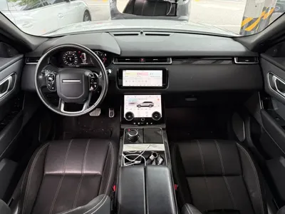 Land Rover Range Rover Velar 2018, 73664 км, за 20940 USD