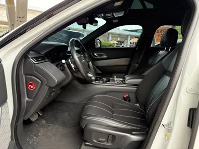 Land Rover Range Rover Velar 2018, 73664 км, за 20752.03 USD - фото 10