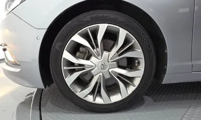 Hyundai Sonata 2016, 118036 км, за 7149.37 USD