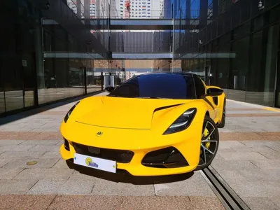 Lotus Emira · 2024 год